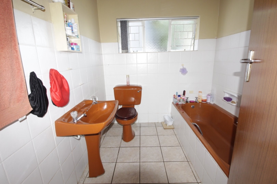 4 Bedroom Property for Sale in C Place Eastern Cape